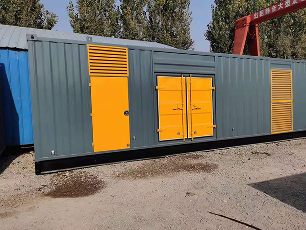 沙县300kw 柴油发电机组用多大的空气开关？